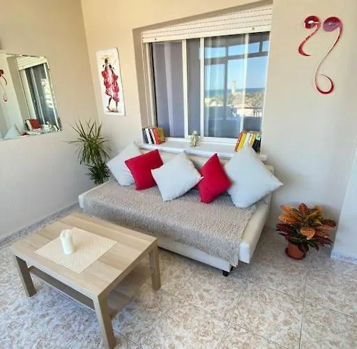 Lovely 1 Bedroom With Sea Views And Pool Estepona