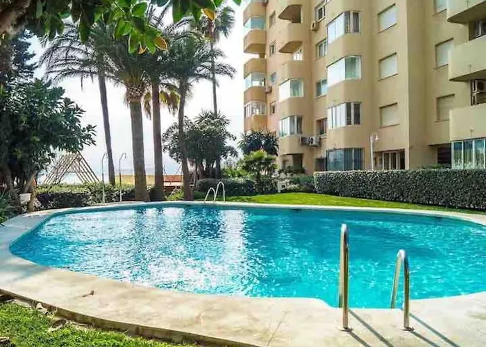 Lovely 1 Bedroom With Sea Views And Pool Appartamento *