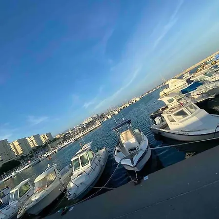Lovely 1 Bedroom With Sea Views And Pool * אסטפונה