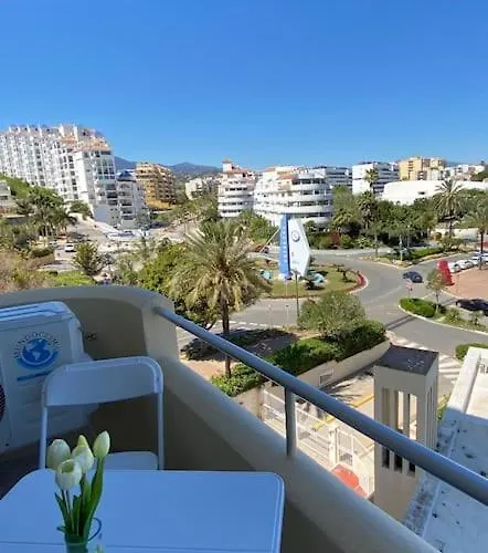Lovely 1 Bedroom With Sea Views And Pool